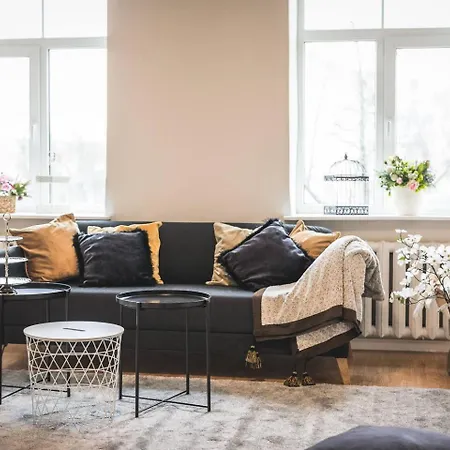 Modern 3-bedroom - Stabu Street Riga